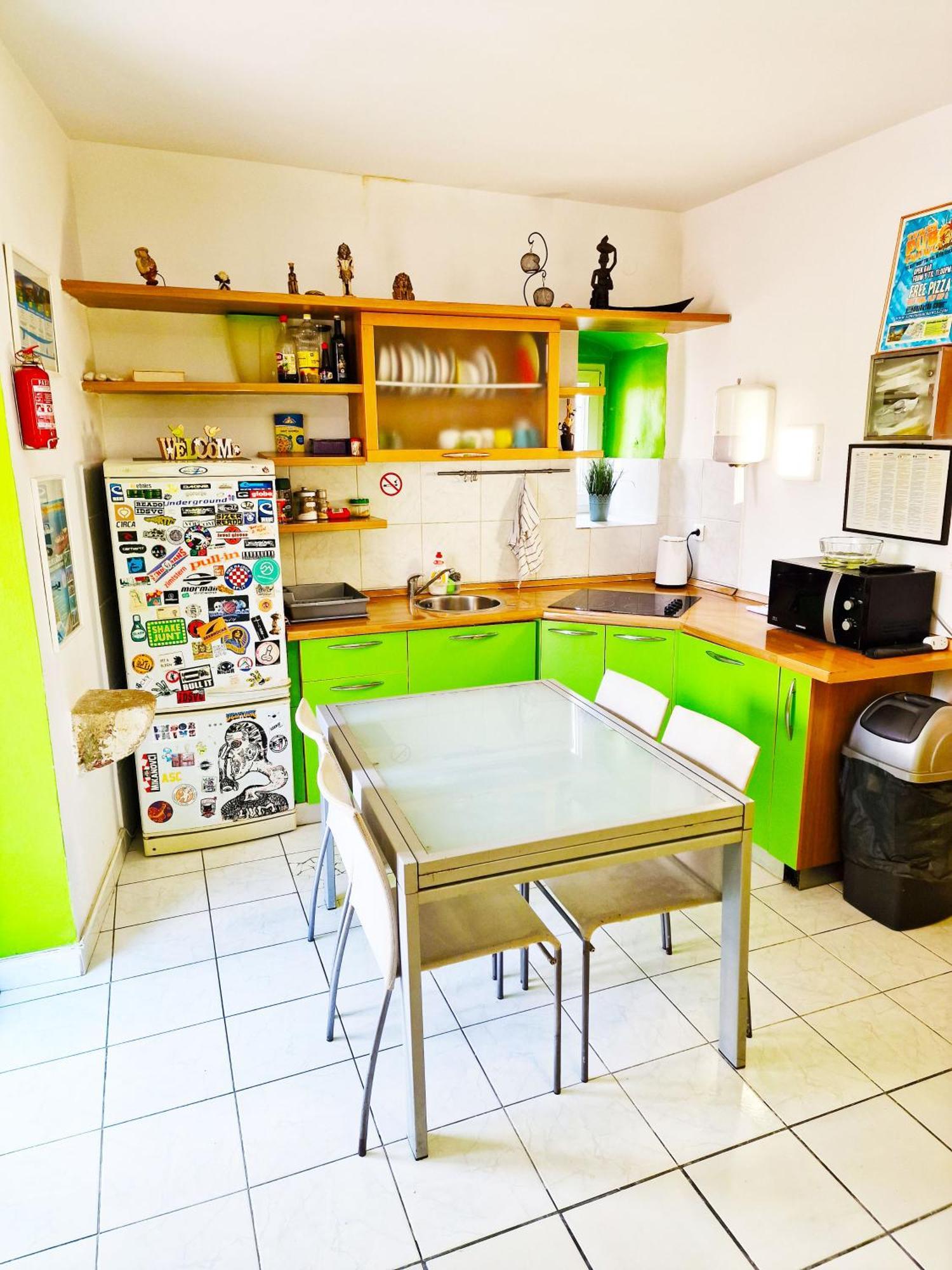 Croparadise Hostel Split Buitenkant foto