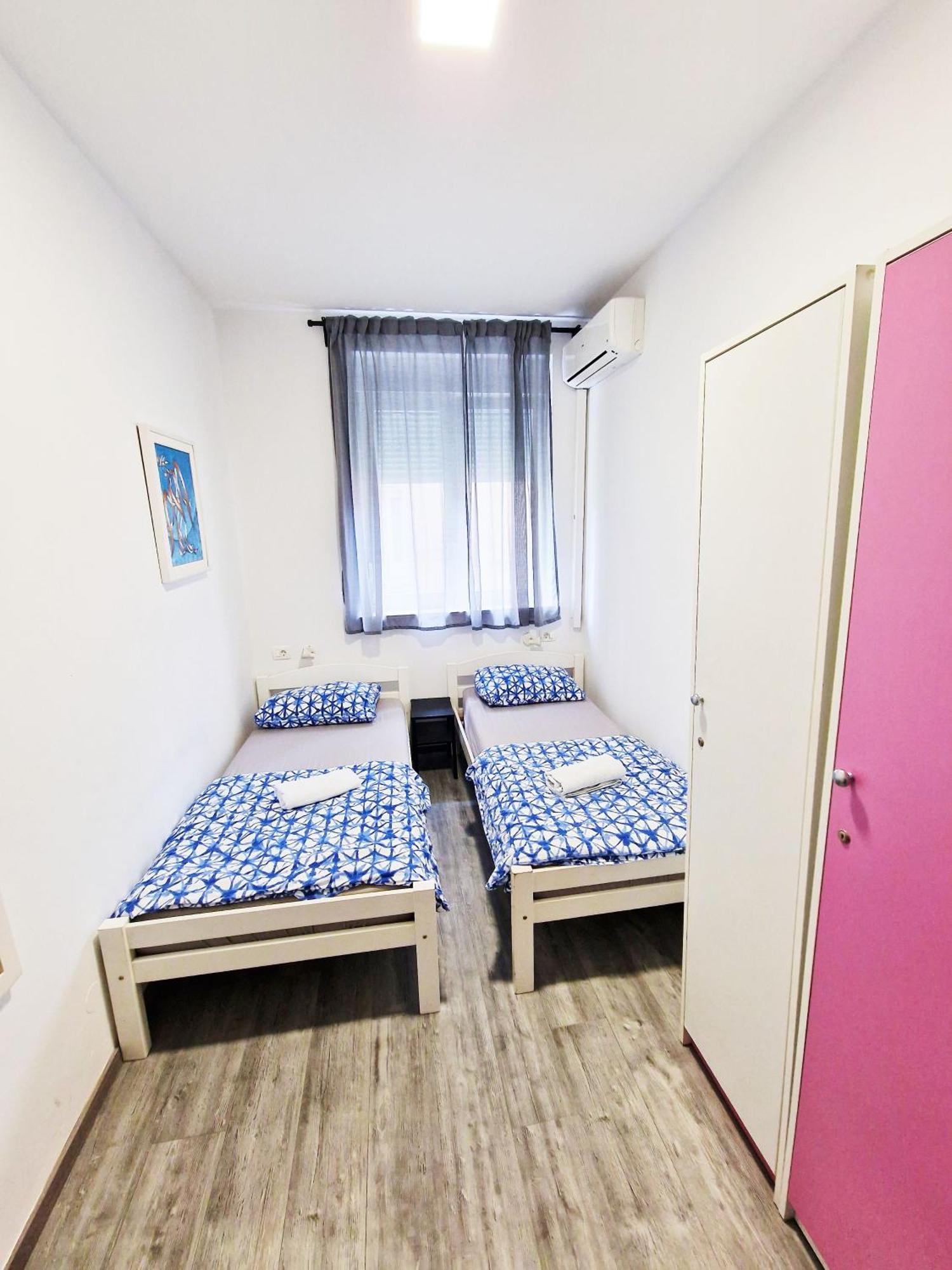Croparadise Hostel Split Buitenkant foto