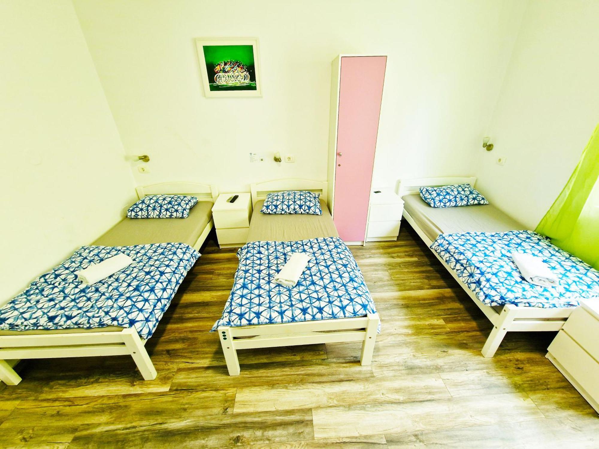 Croparadise Hostel Split Buitenkant foto